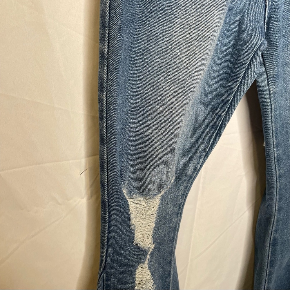 Saints & Hearts Bell bottom jeans - Picture 6 of 7